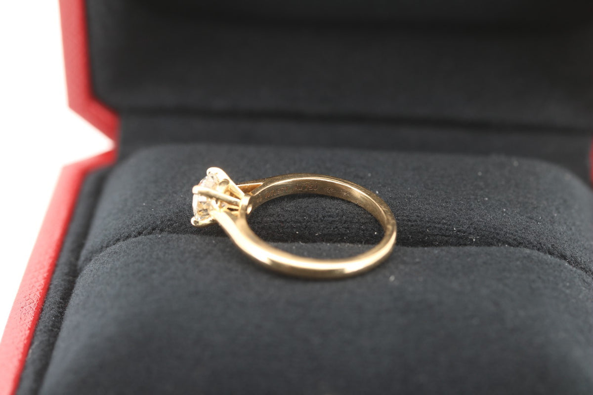 Cartier Diamant Solitär Ring - 750 Gold - Rg. ∅ 49 - + Box und Papieren0,80ct
