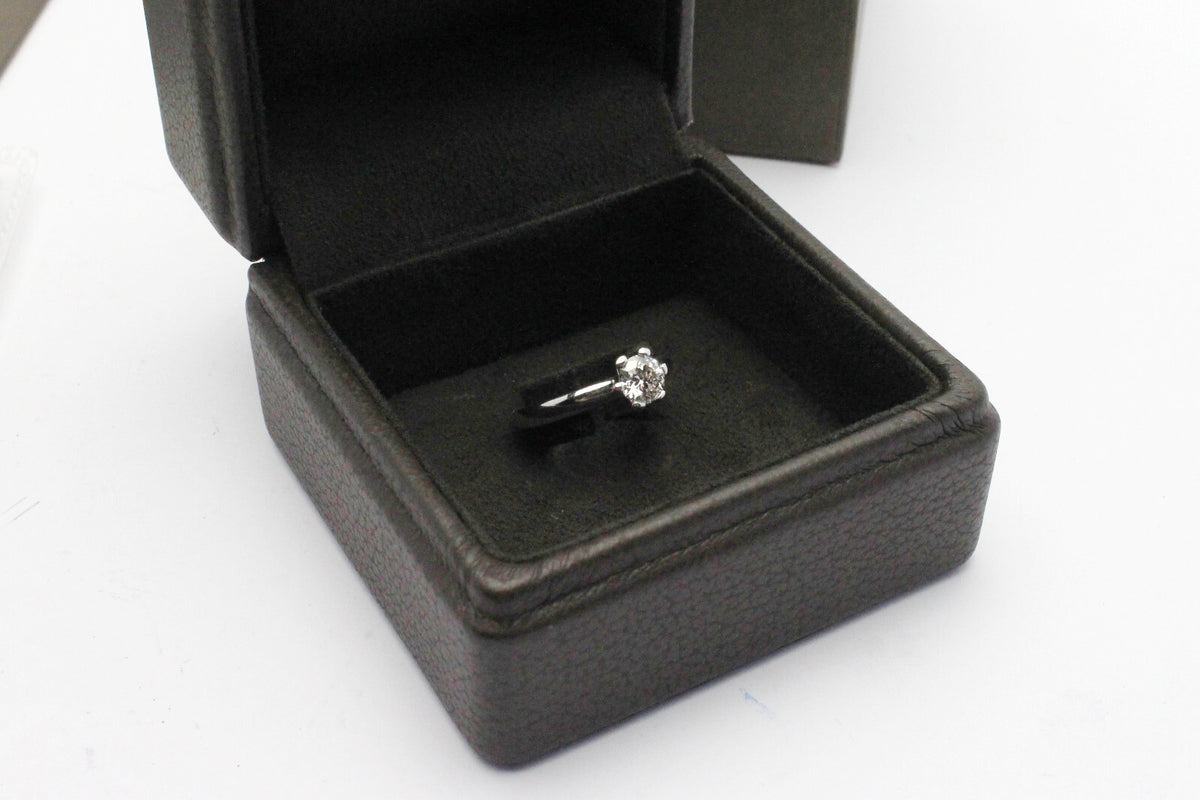 Mahlberg 750er Solitärring 0,70ct H/SI2 NP: 3990.-