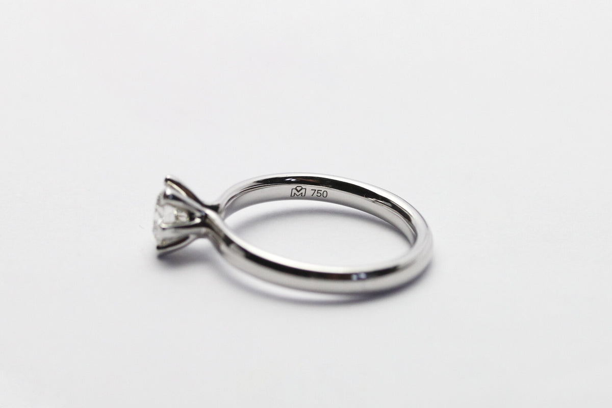 Mahlberg 750er Solitärring 0,70ct H/SI2 NP: 3990.-