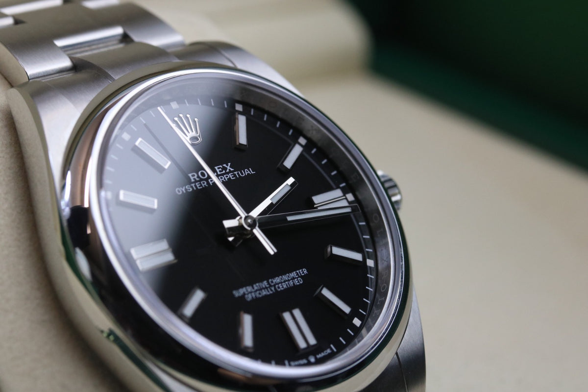 Rolex Oyster Perpetual Fullset Box & Papiere 41mm NEU 2025 Automatik