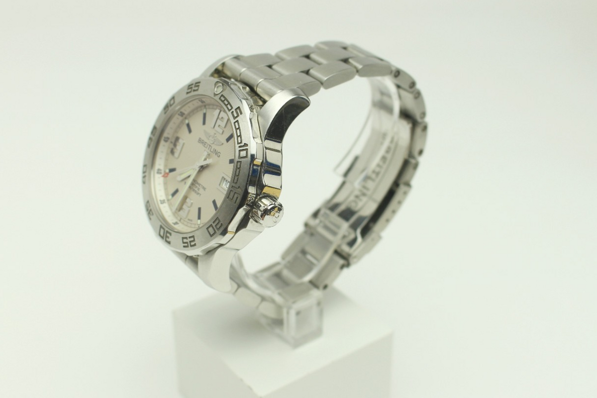 BREITLING 44 mm Colt QUARZ A74387 Herrenuhr Chronometre Stahlband Box und Papier