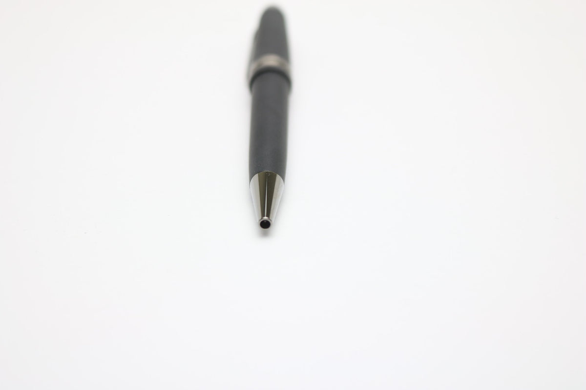 Montblanc Meisterstück Classique Ultra Black