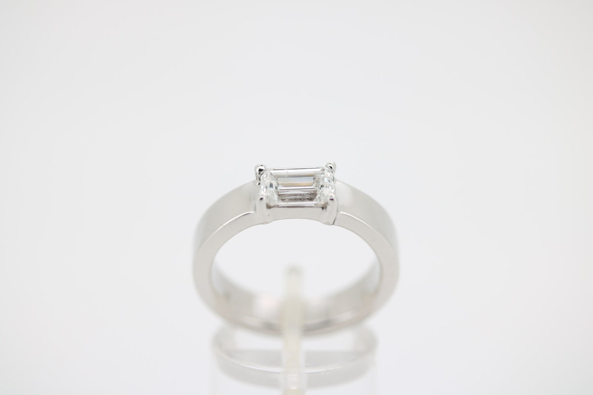 Diamant Gold Ring, Diamantbaguetteaus 585 Weißgold – Ringgröße 54