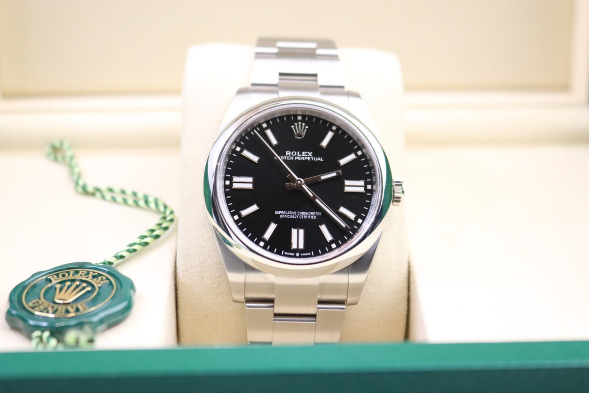 Rolex Oyster Perpetual Fullset Box & Papiere 41mm NEU 2025 Automatik