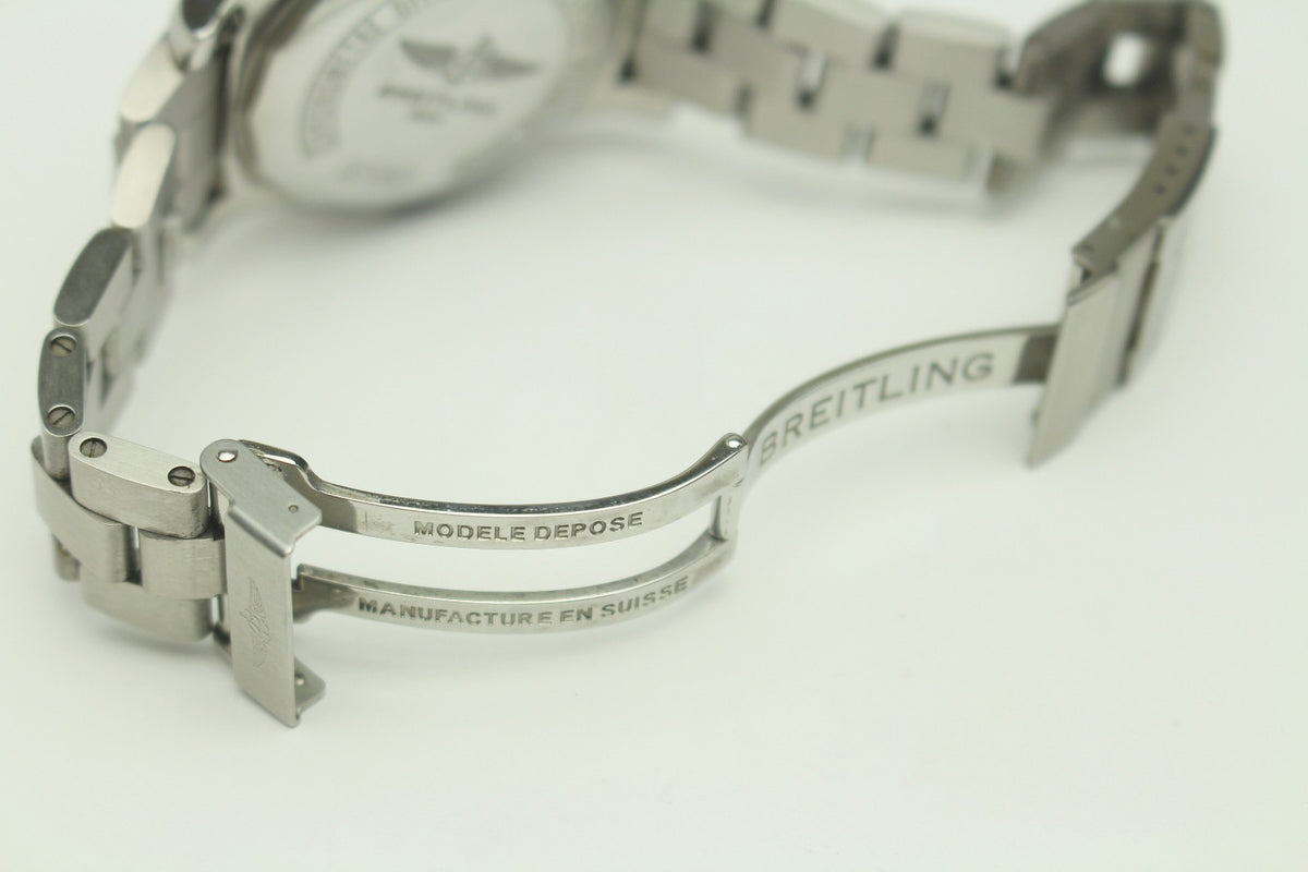 BREITLING 44 mm Colt QUARZ A74387 Herrenuhr Chronometre Stahlband Box und Papier