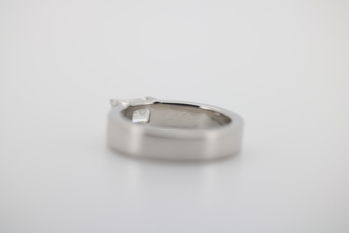 Diamant Gold Ring, Diamantbaguetteaus 585 Weißgold – Ringgröße 54