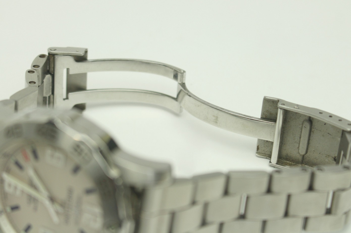 BREITLING 44 mm Colt QUARZ A74387 Herrenuhr Chronometre Stahlband Box und Papier